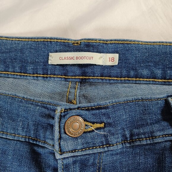 Levi's Womens Jeans Classic Bootcut Dark Wash Highrise Stretch Denim Size 18 - Picture 8 of 13